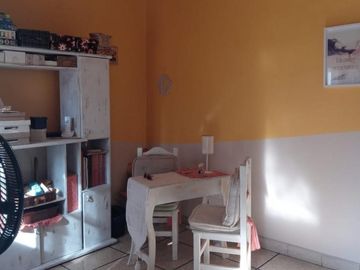 CASA 4 AMBIENTES CON JARDIN Y GALERIA EN VILLA BALLESTER
