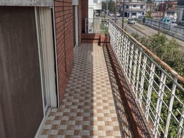 Casa multifamiliar - Apto credito hipotecario.