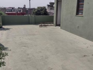 Casa multifamiliar - Apto credito hipotecario.