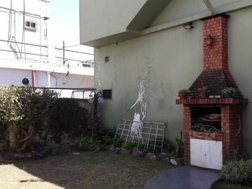 Casa multifamiliar - Apto credito hipotecario.