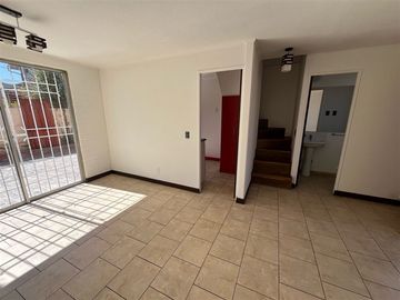 Casa en Venta en armando Cortínez, Maipú