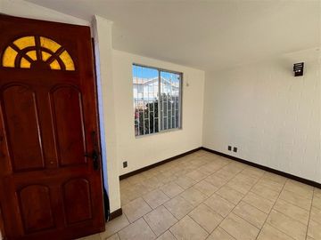 Casa en Venta en armando Cortínez, Maipú