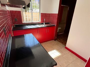 Casa en Venta en armando Cortínez, Maipú