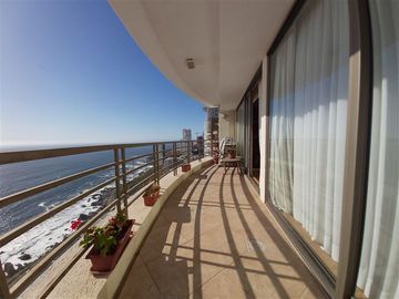 Departamento en Venta en Edmundo Eluchans 2700