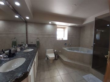 Departamento en Venta en Edmundo Eluchans 2700