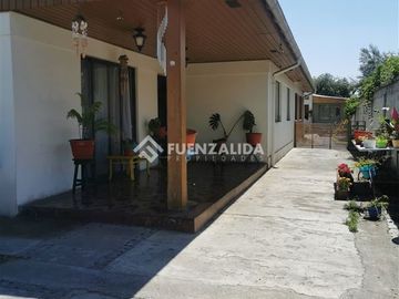 Casa en Venta en Juan Fernandez / Manutara