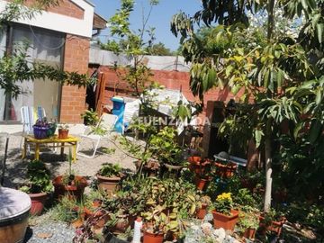 Casa en Venta en Juan Fernandez / Manutara