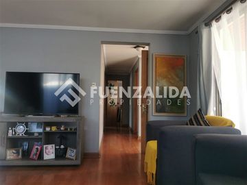 Casa en Venta en Juan Fernandez / Manutara