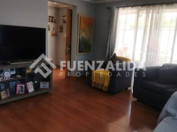 Casa en Venta en Juan Fernandez / Manutara