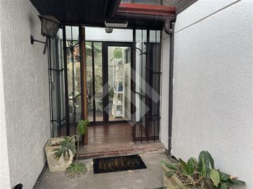 Casa en Venta en Loreley 500 a 650