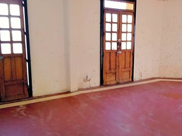 PROPIEDA EN VENTA EN ZONA CENTRO DE TAPACHULA APTA PARA OFICINAS ESCUELA, COMERCIO O CASA HABITACION