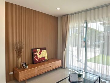 2-Storey Detached House for Sale in Q House Wararom