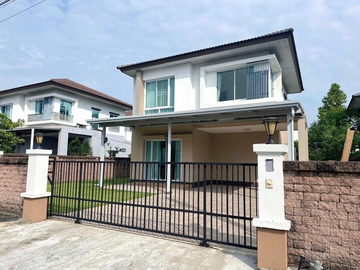 2-Storey Detached House for Sale in Q House Wararom