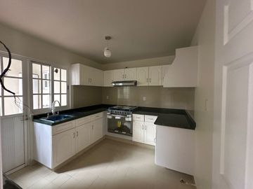 VENTA CASA EN RESIDENCIAL VILLA ROMA