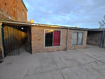 Casa en  venta en G. de Laferrere