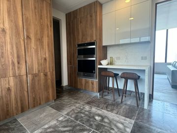 Departamento de lujo de un piso completo en Venta en Privanzas