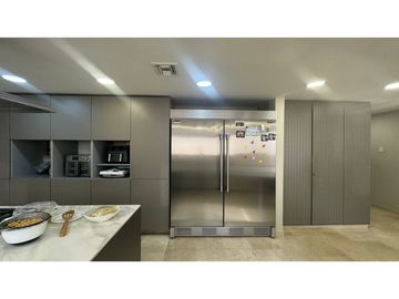 VENDO EXCLUSIVO APARTAMENTO EN BUEN SECTOR DE LA CIUDAD