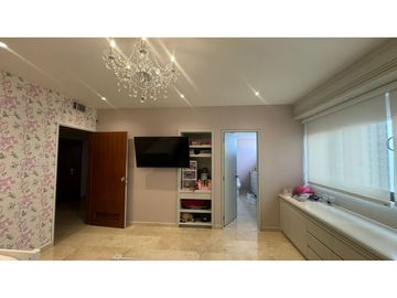 VENDO EXCLUSIVO APARTAMENTO EN BUEN SECTOR DE LA CIUDAD