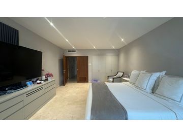 VENDO EXCLUSIVO APARTAMENTO EN BUEN SECTOR DE LA CIUDAD