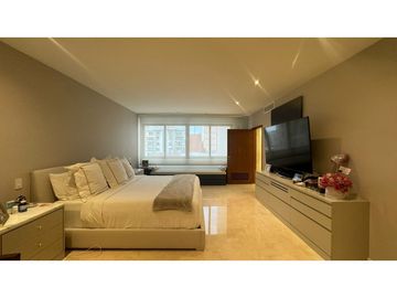 VENDO EXCLUSIVO APARTAMENTO EN BUEN SECTOR DE LA CIUDAD