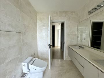 PH WATERFRONT 40 - OCEAN REEF - VENTA
