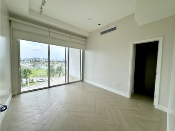 PH WATERFRONT 40 - OCEAN REEF - VENTA