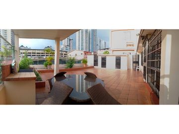 Venta de Amplia, Fresca y  Acogedora Casa Amoblada  en Muy Buena Zona