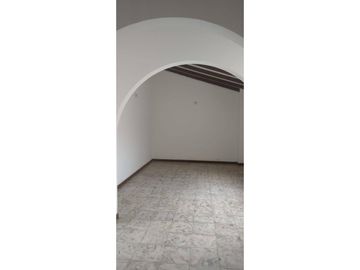 APARTAMENTO BARRIO  LIMONAR PISO 5 S/A, MIDE 128m2