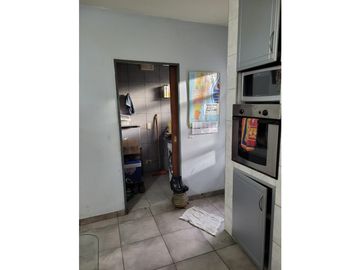 VENTA Casa 3 Amb. Mas 2 Dptos. 2 y 3 amb. -Todos los servicios!!!