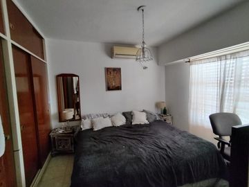 Casa PH en venta en Ramos Mejia Sur