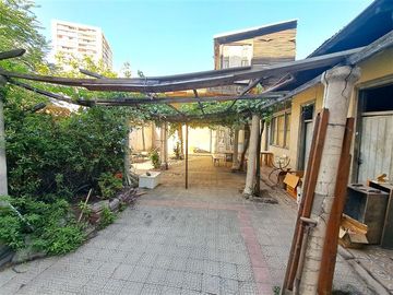Casa en Venta en Metro Universidad Catolica