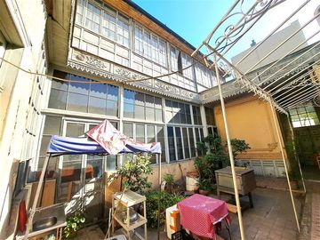 Casa en Venta en Metro Universidad Catolica