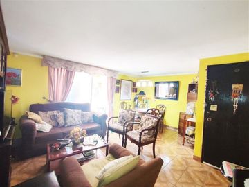 Casa en Venta en Av. La Florida/Enrique Olivares/ Alicahue