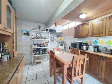 Casa en Venta en Av. La Florida/Enrique Olivares/ Alicahue