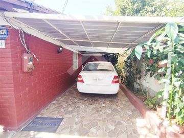 Casa en Venta en Av. La Florida/Enrique Olivares/ Alicahue