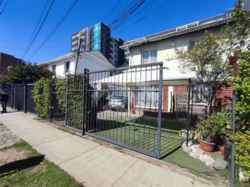 Casa en Venta en Av. Vicuña Mackenna Poniente/Los Pioneros.