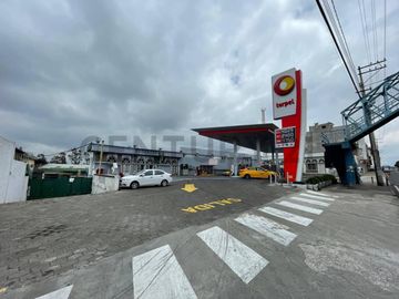 En venta propiedad comercial. Ambato