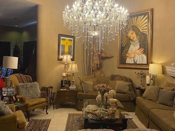 CASA EN VENTA  CONTRY LAS AGUILAS