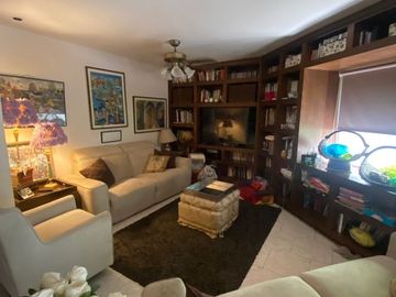 CASA EN VENTA  CONTRY LAS AGUILAS