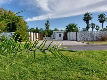 VENTA CASA EL ALGARROBAL II NEGOCIABLE.