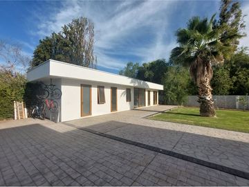 VENTA CASA EL ALGARROBAL II NEGOCIABLE.