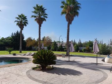 VENTA CASA EL ALGARROBAL II NEGOCIABLE.