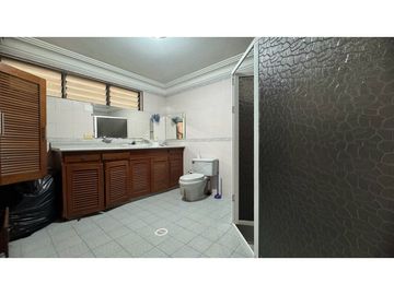 Casa bifamiliar de dos pisos en venta Barrio Zamorano Palmira Valle