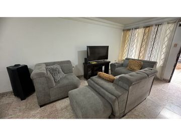 Casa bifamiliar de dos pisos en venta Barrio Zamorano Palmira Valle