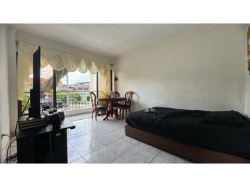 Casa bifamiliar de dos pisos en venta Barrio Zamorano Palmira Valle
