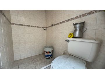 Casa bifamiliar de dos pisos en venta Barrio Zamorano Palmira Valle