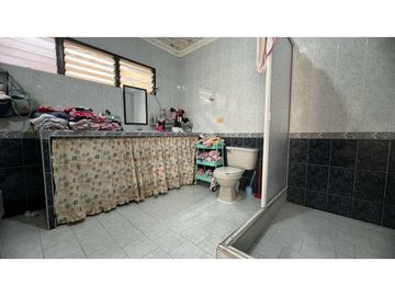 Casa bifamiliar de dos pisos en venta Barrio Zamorano Palmira Valle