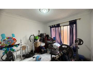 Casa bifamiliar de dos pisos en venta Barrio Zamorano Palmira Valle