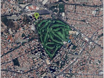 Departamentos en Venta Country Club Guadalajara, Vista al Campo de Golf.