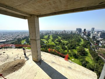 Departamentos en Venta Country Club Guadalajara, Vista al Campo de Golf.